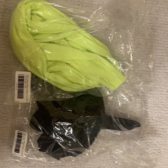 Slayer wrap top black - Picture 2 of 3